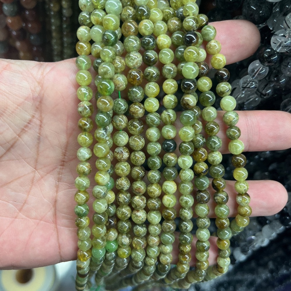 MYA3653--Natural tsavorite green garnet beads suitable for DIY