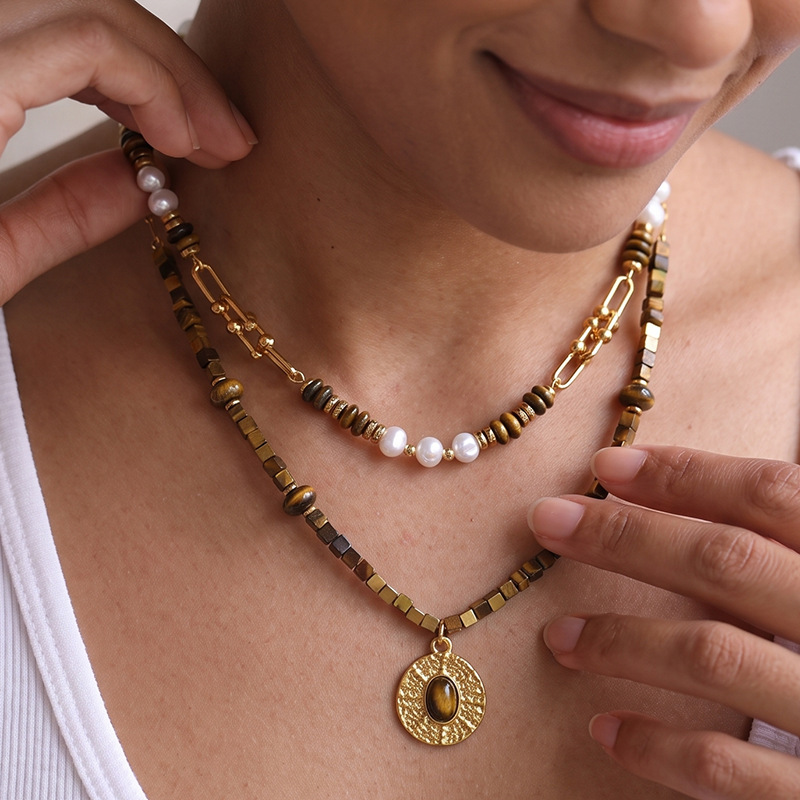 Vintage stainless steel tiger's eye necklace