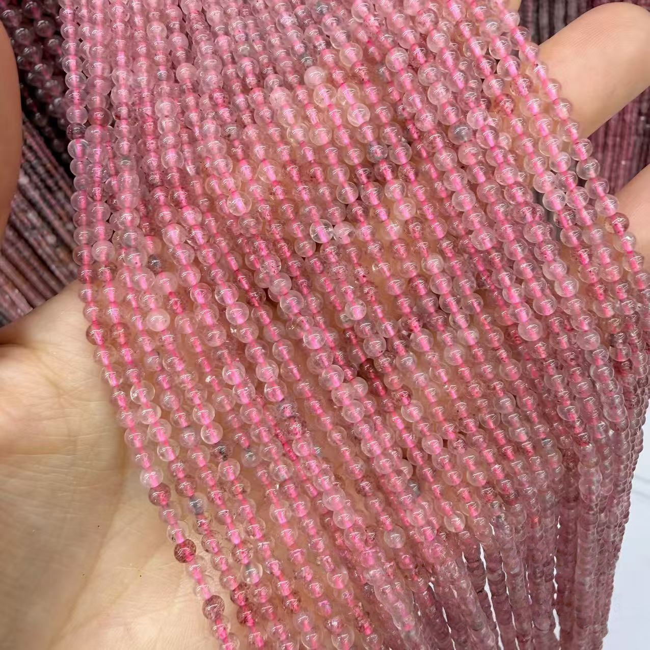 MYA4418--2-3mm Natural Strawberry Quartz Round Beads