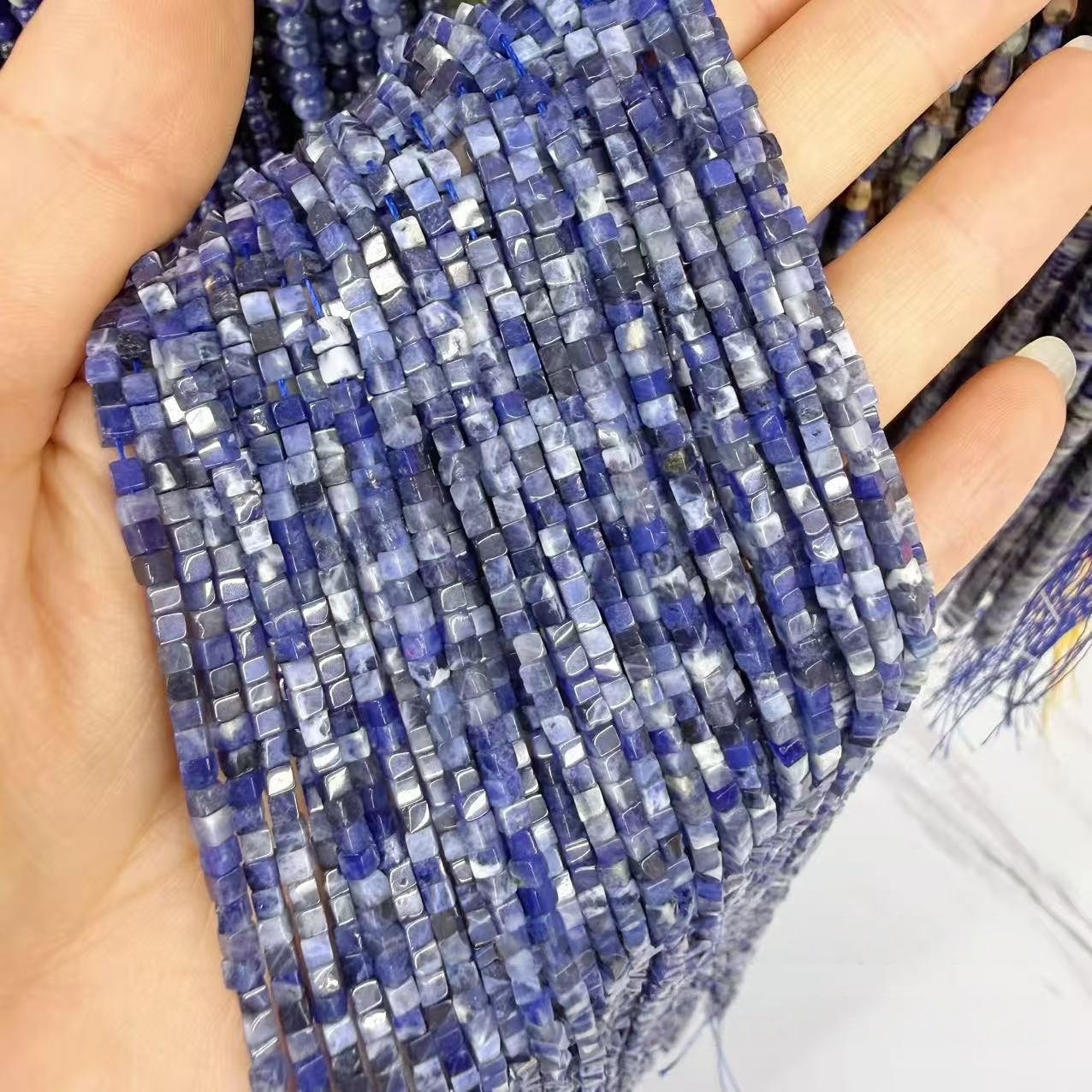 MYA4405--Natural Sodalite Round/Cylinder/Square