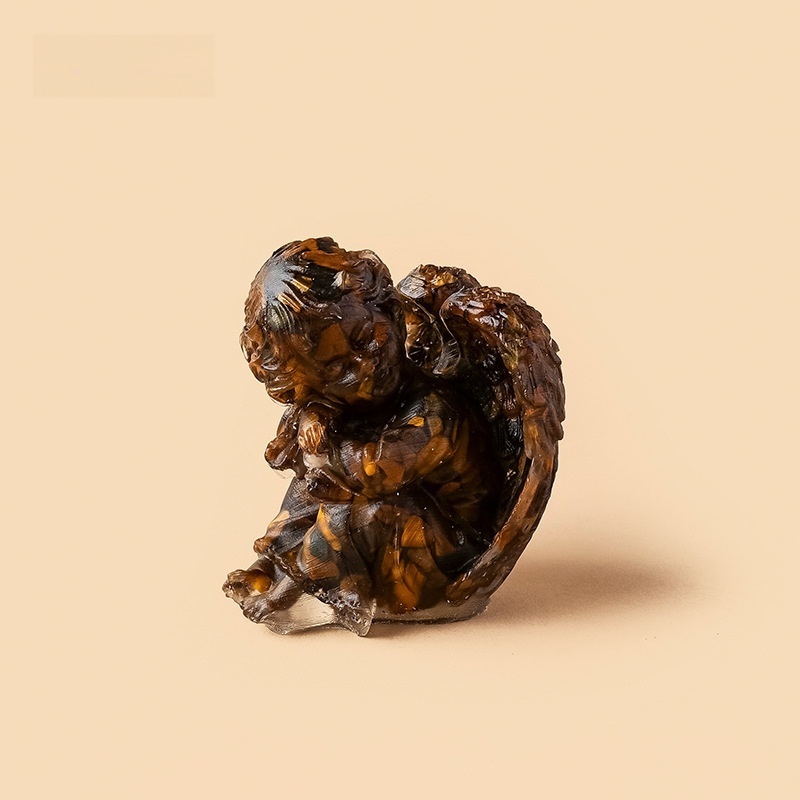 MYR1699--Natural crystal resin crushed stone seated angel