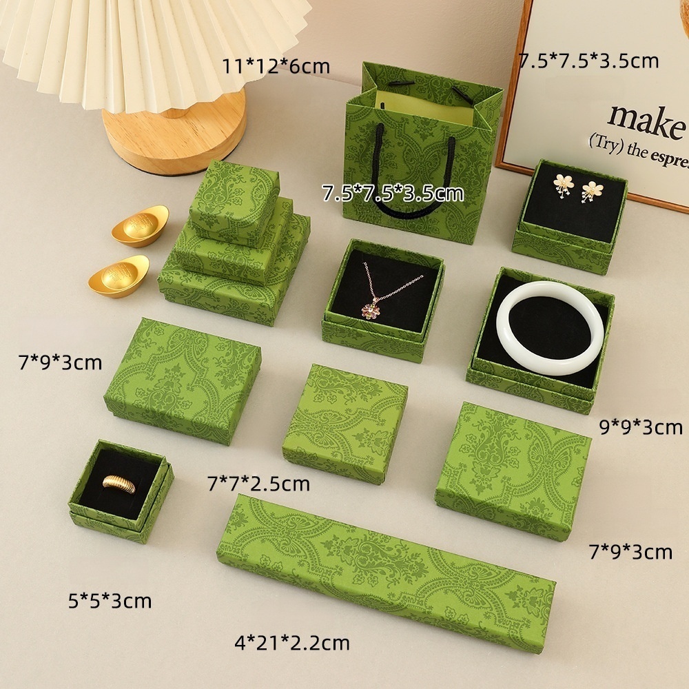 MYA4570--Classic green jewelry box packaging