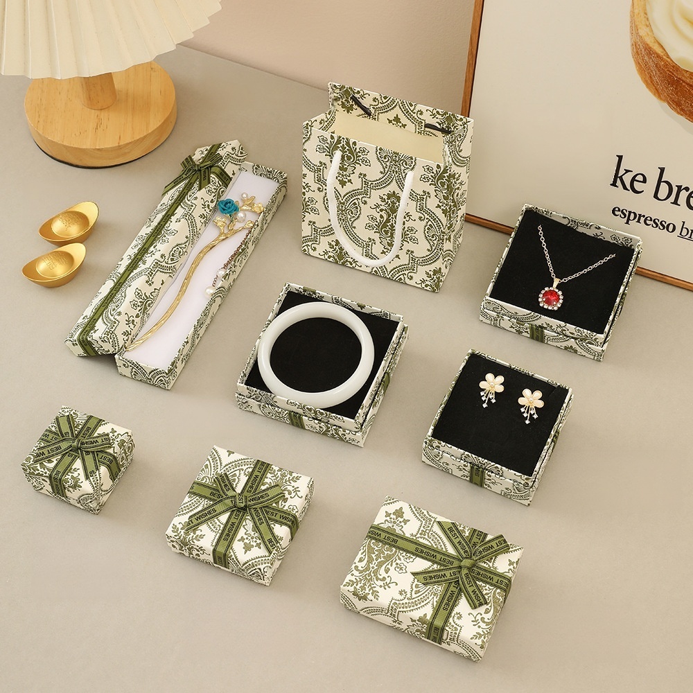MYA4575--Classic enamel white bow jewelry box packaging