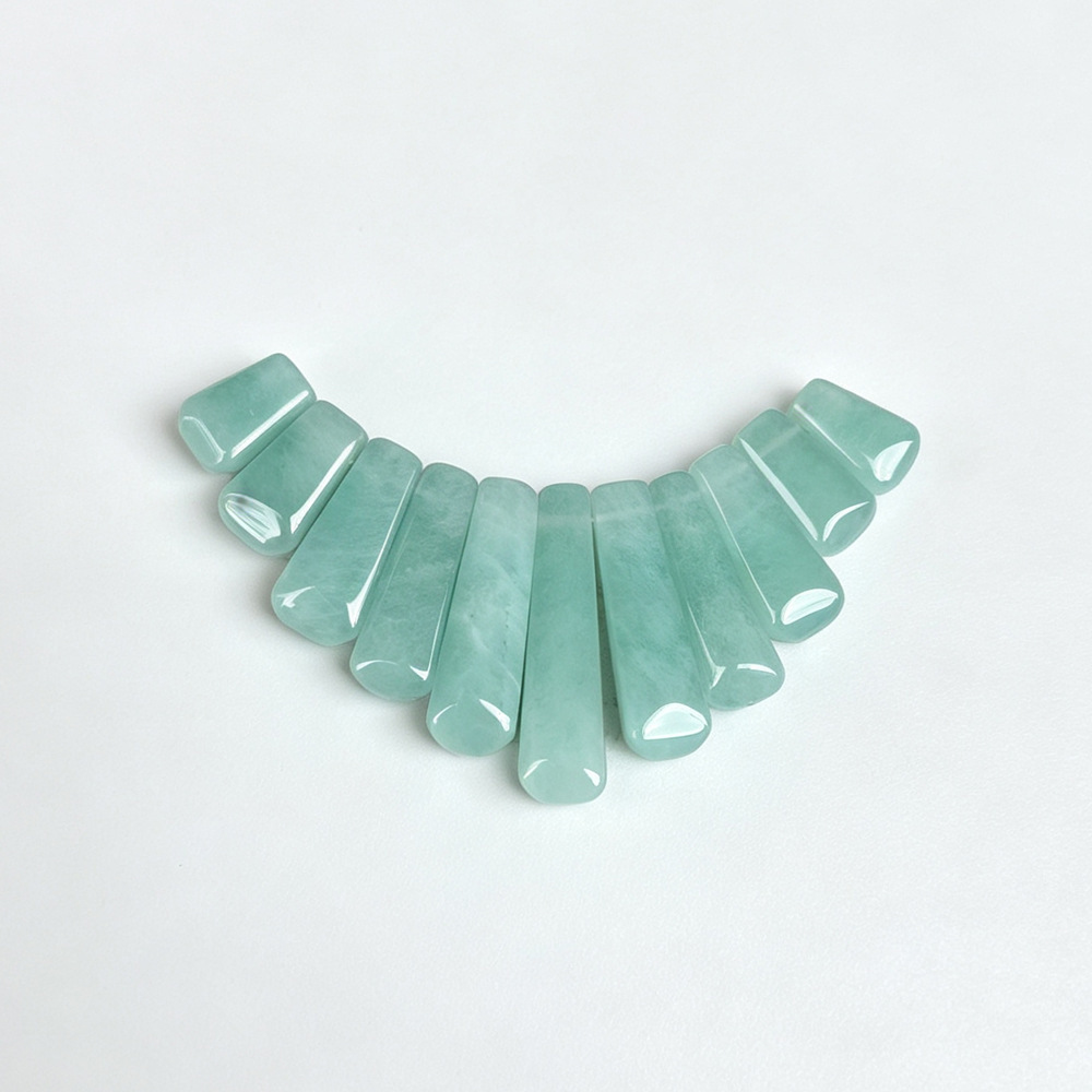 Natural Stone Trapezoidal Fan-Shaped Necklace Accessory with 11 Beads