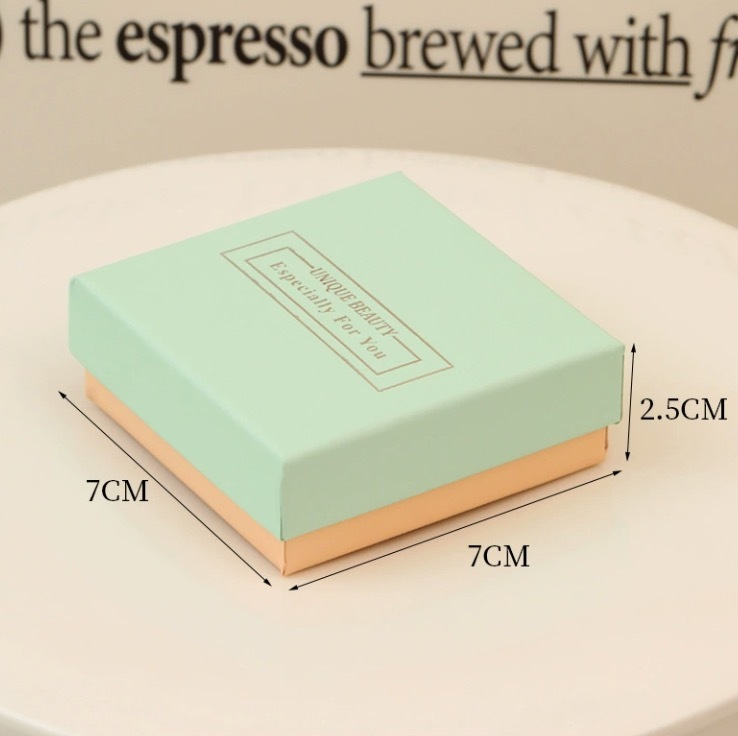 MYA4615--Exquisite mint green top and bottom cover jewelry packaging box
