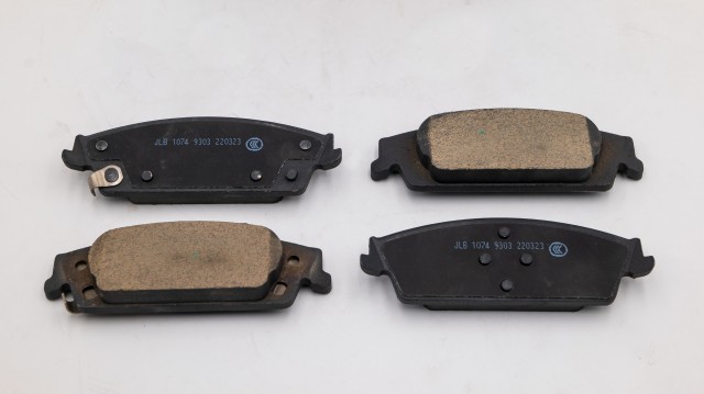 Brake Pads Factory for GMC, Sierra Series, Yukon, Yukon XL. FMSI D1707-8930. WVA 25866, 25867, 25868. 23164777, 84176464,Leading brake pads factory | manufacturer | supplier - China factory and Cambodia factory