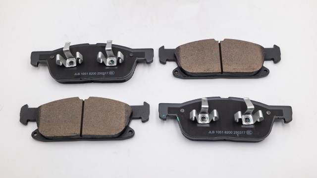 Brake Pads Factory for Lincoln, Continental, MKZ, MKX, Nautilus. FMSI D1818-9053. WVA 22412, 22413, 22414. F2GZ2001K, G3GZ2001-B, HP5Z2001-B, HP5Z2001-C, HP5Z2001C, HU2Z2V001A, BRF1544, HP5Z2001B, BR1818, F2GZ2001L, BRF1536,Leading brake pads factory | manufacturer | supplier - China factory and Cambodia factory