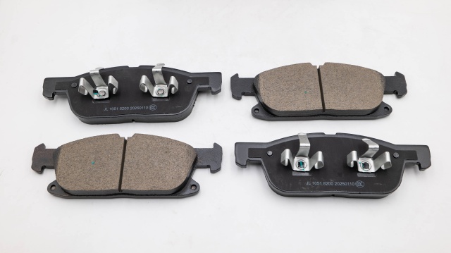 Brake Pads Factory for Lincoln, Continent, MKZ, MKX, Nautilus. FMSI D1818-9053. WVA 22412, 22413, 22414. BR1818, BRF1544, F2GZ2001K, F2GZ2001L, G3GZ2001C, HP5Z2001B, HP5Z2001C, HU2Z2V001A, F2GZ2001A, F2GZ2001P, G3GZ2001B, BRF1536,Leading brake pads factory | manufacturer | supplier - China factory and Cambodia factory