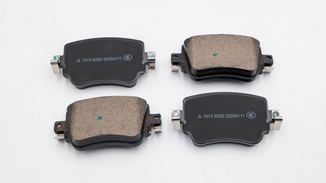Brake Pads Factory for Audi, Q3 Series. FMSI D1779-9008. WVA 25109, 25110. 2K5698451A, 2K5698451B, 2Q0698451A, 2Q0698451D, 5Q0698451AL, 5Q0698451B, 5Q0698451F, 5Q0698451L, 7N0698451A, 7N0698451C, 8U0698451F,Leading brake pads factory | manufacturer | supplier - China factory and Cambodia factory