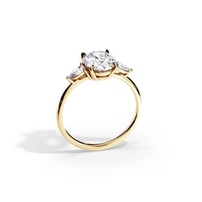 Oval Lab Diamond Engagement Ring