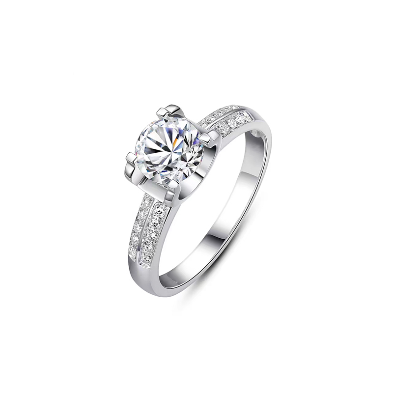 Bullhead diamond ring with double rows of full pavé diamonds