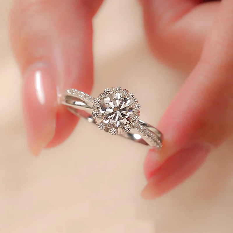 18K Gold Halo Lab Diamond Ring