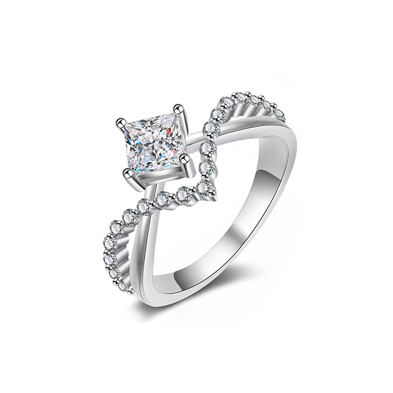 18K Gold Lab Grown Diamond Ring