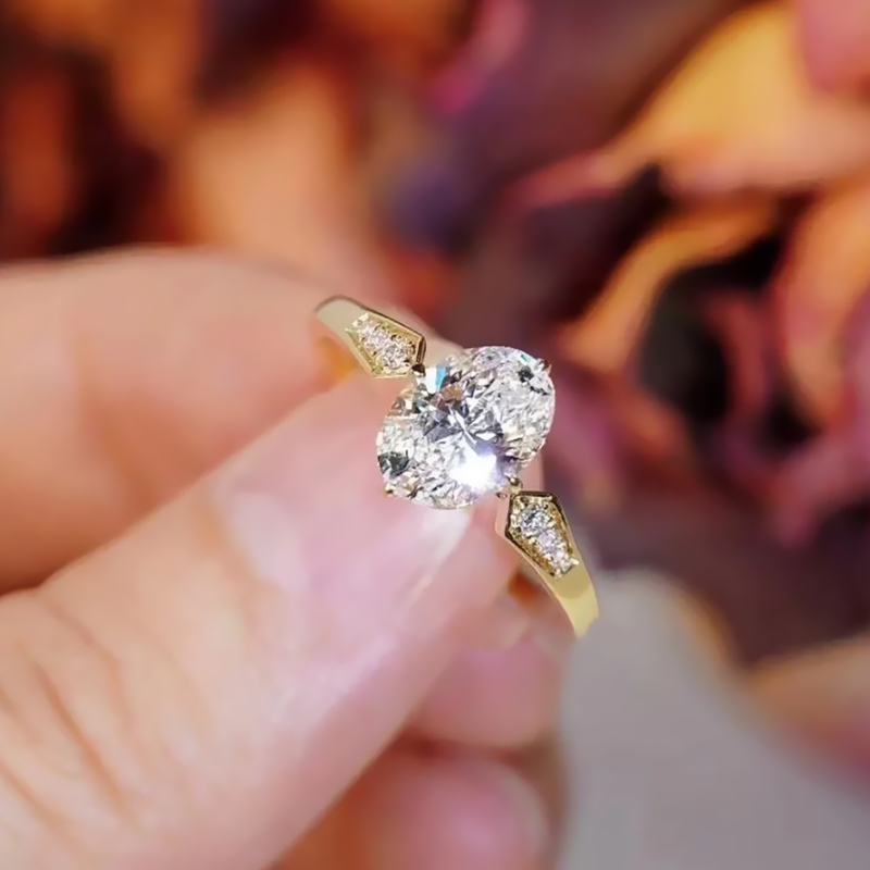 18K Gold Lab Grown Diamond Ring