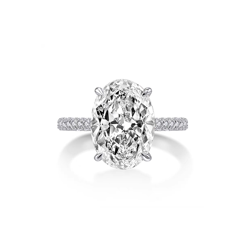 18K Gold Lab Grown Diamond Ring
