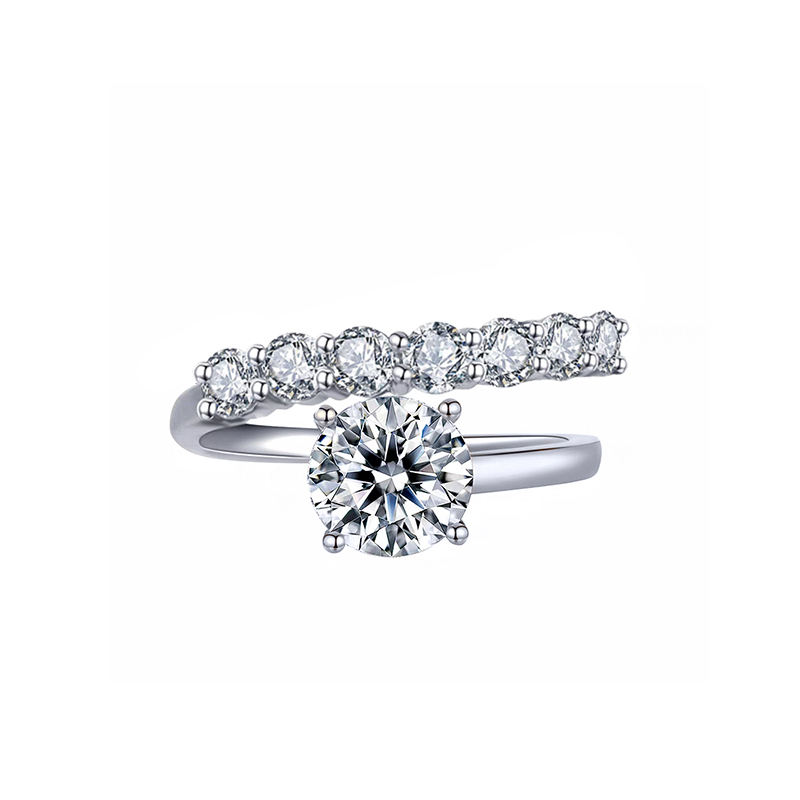 Floating-design aurora diamond ring