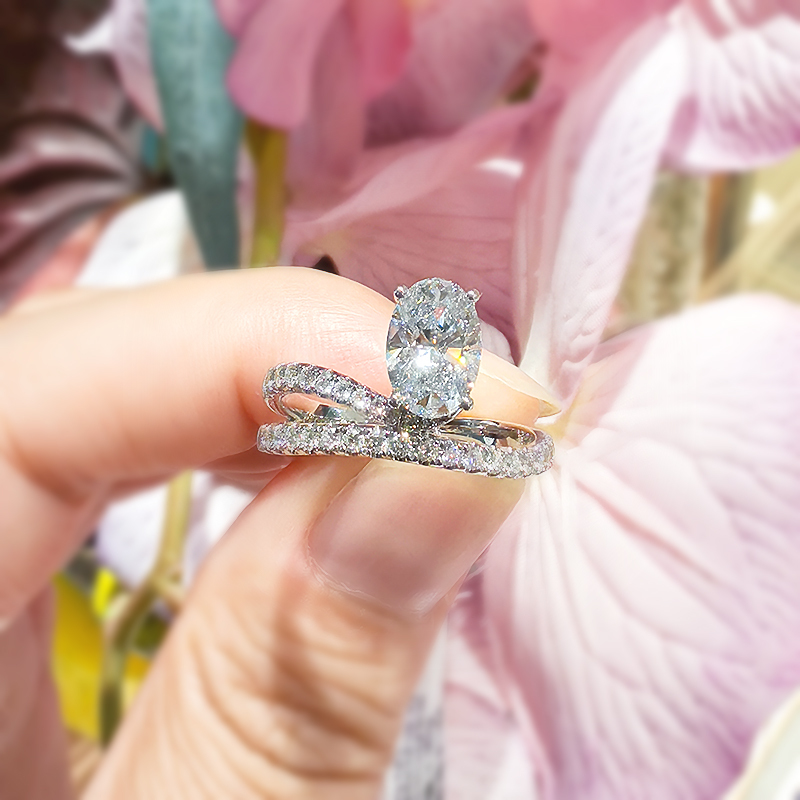 Oval-Cut Floating-Style Lab-Grown Diamond Ring
