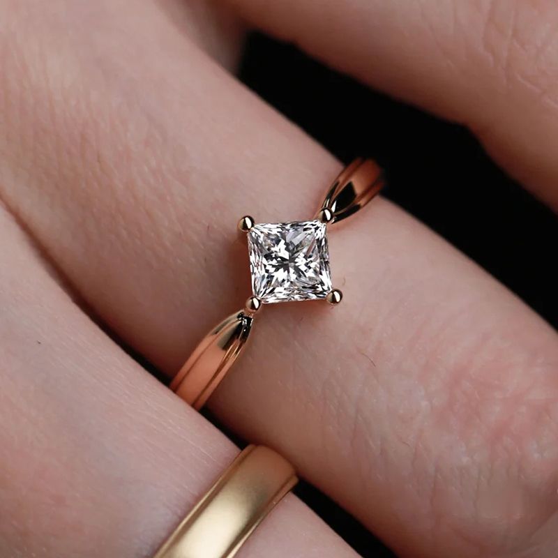 Princess-Cut Lab-Grown Diamond Ring with a Plain Shank