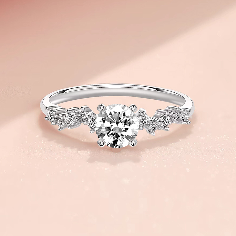 Lab-Grown Diamond Ring