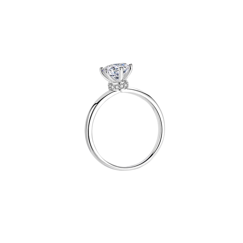 Six-Prong Set Scarf-Inspired Lab-Grown Diamond Ring