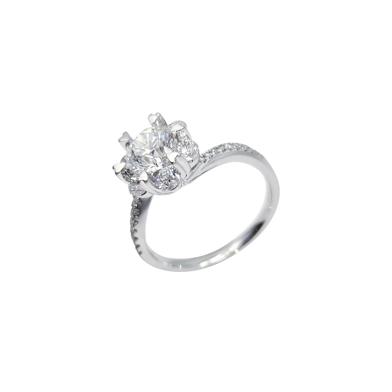 Lab Grown Diamond Ring