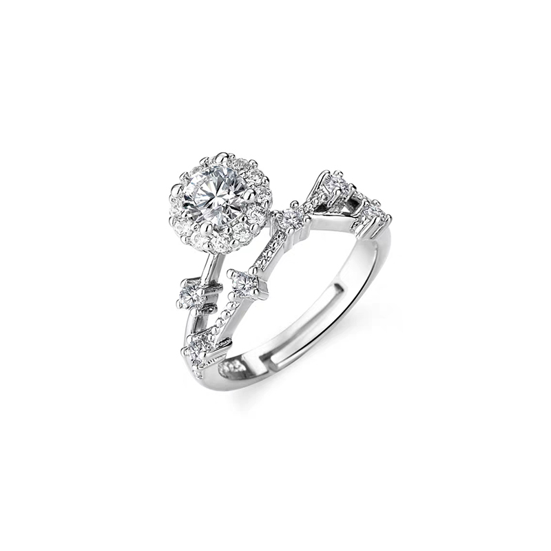 Starry Galaxy-Inspired Sparkling Diamond Ring