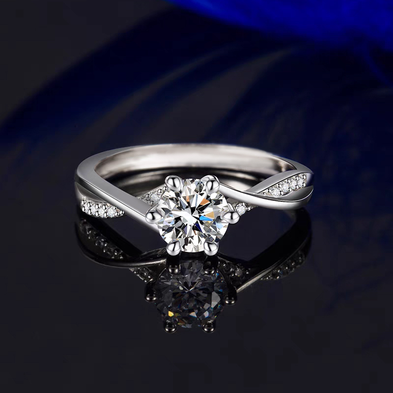 Six-Prong Set Twisted-Band Lab-Grown Diamond Ring
