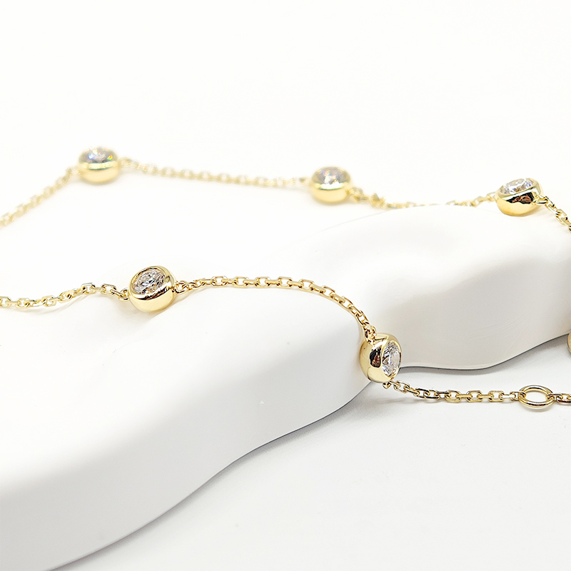 Bubble-Inspired Diamond Bracelet