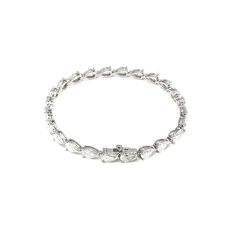 Pear-Cut Diamond Line Bracelet