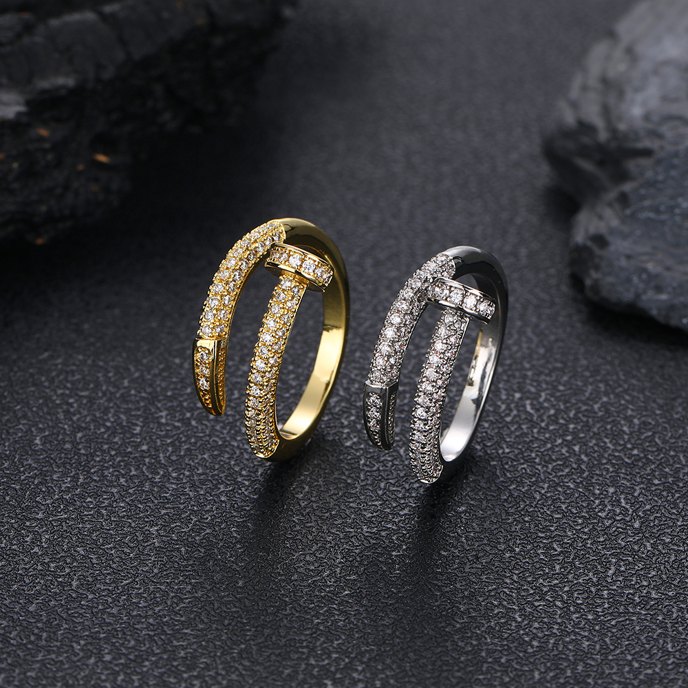 Iced Out 18k Gold Plated Bling 5A CZ Punk Nail Rings