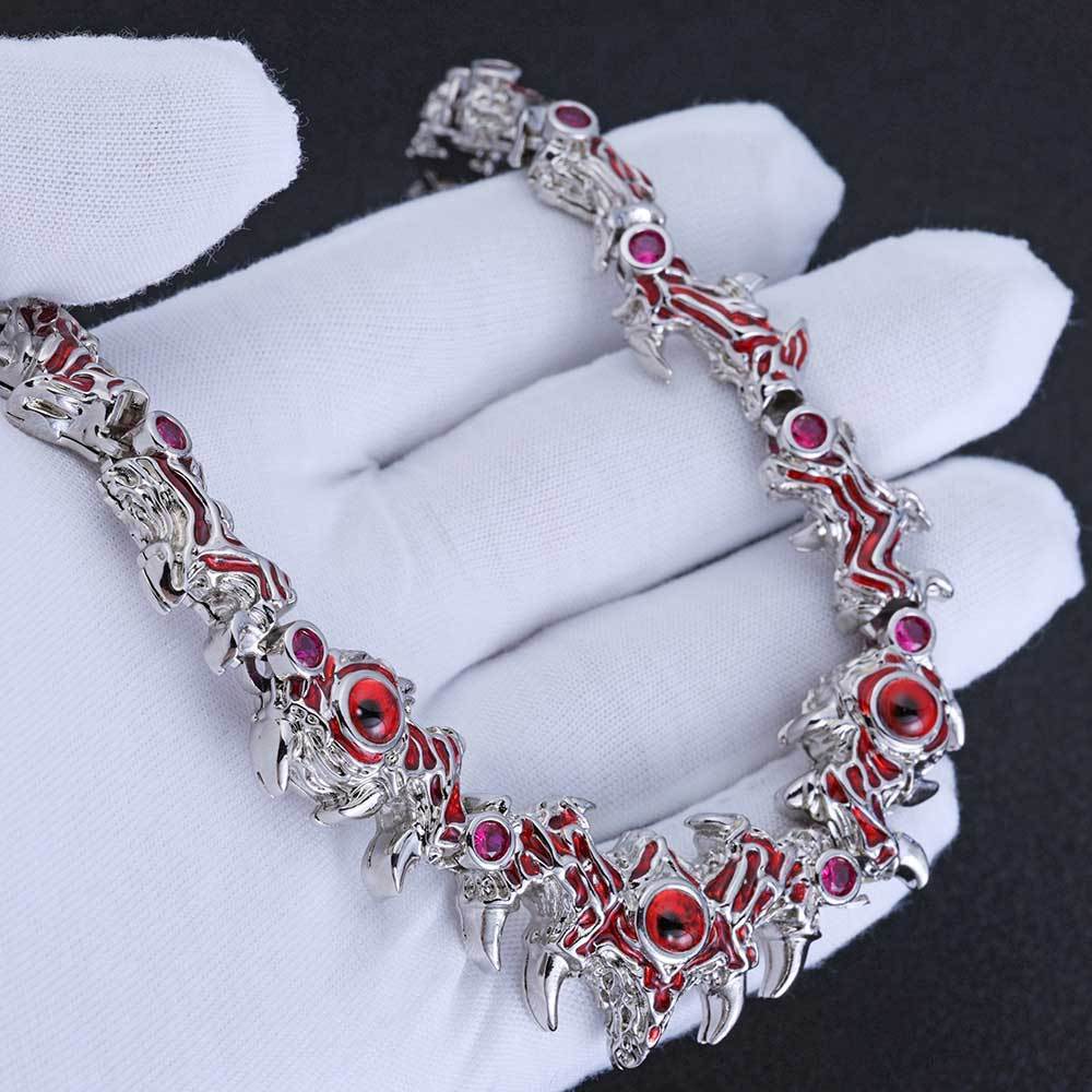 Spiked Red Eye Thorn Chain