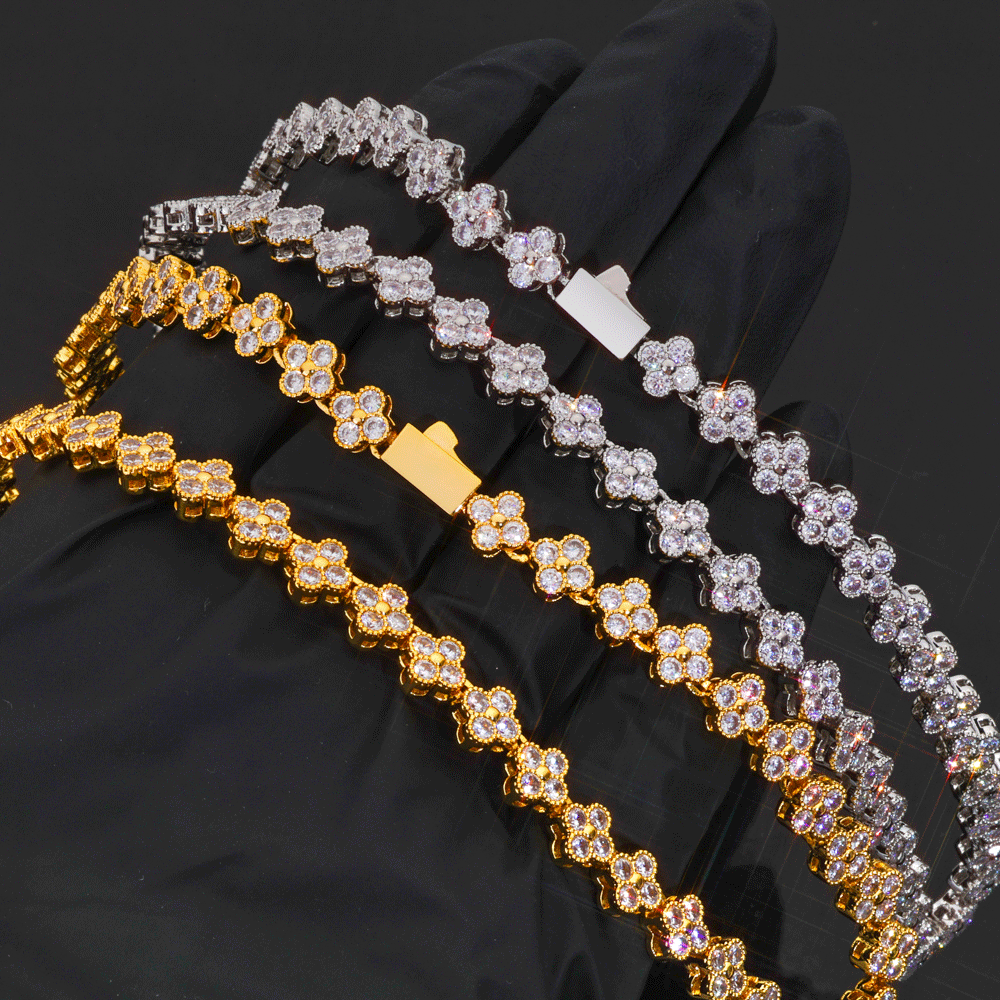 ICEOMG Four Leaf Clover Plum Blossom Iced Out Zircon Necklace