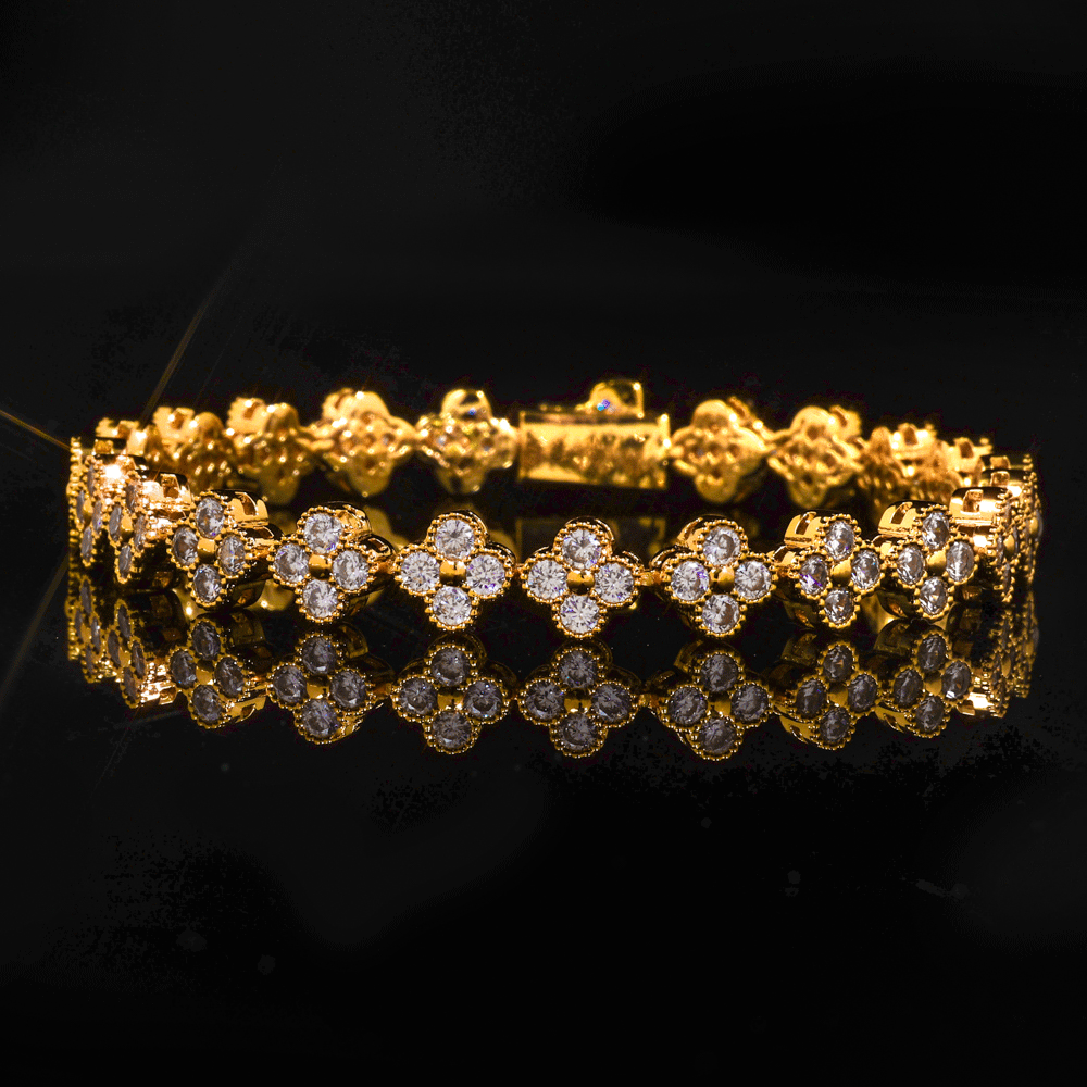ICEOMG Four Leaf Clover Plum Blossom Iced Out Zircon Bracelet