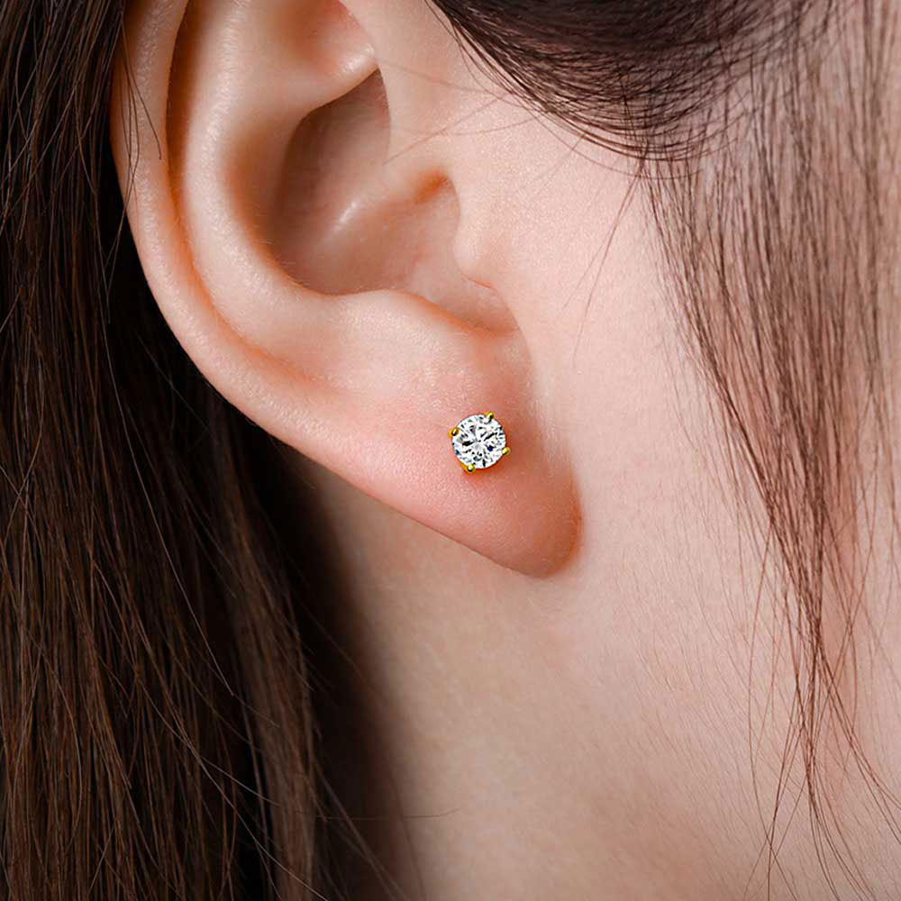 VVS Moissanite Stud Earrings – 925 Silver, 3–10mm Round Cut