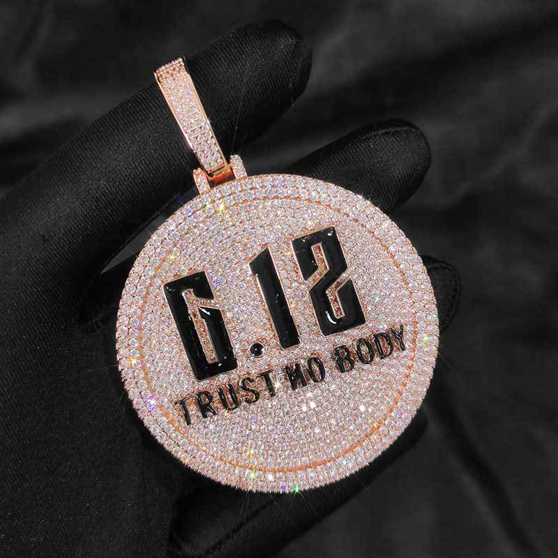 Custom 3D Big Disc Letter Necklace in Rose Gold with CZ Diamonds – Personalized Name Jewelry
