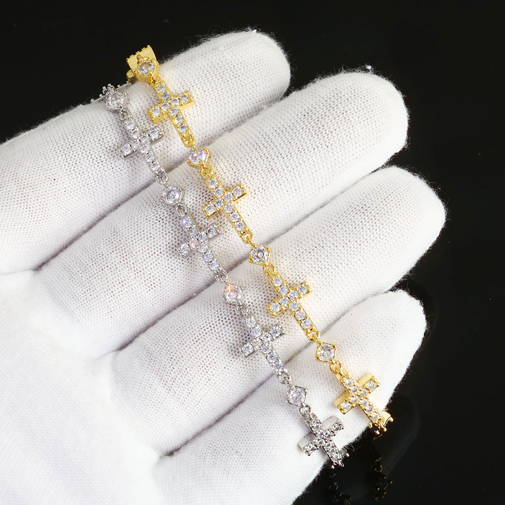 5MM Elastic Clasp Small Cross Bracelet