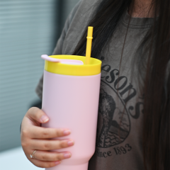 Yuchuan 30OZ Double Wall Tumbler With Handle - Insulated Coffee Tumbler With Straw