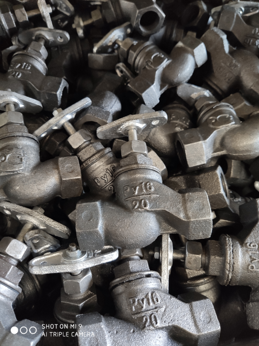 Russian standard threaded globe valve