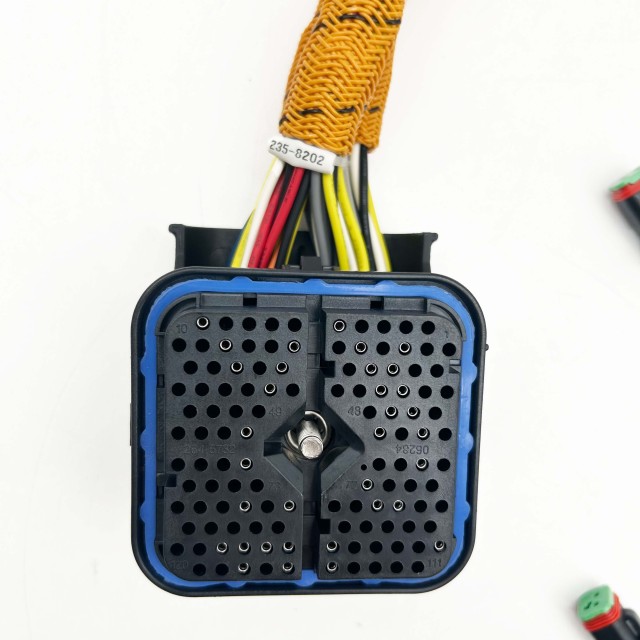 High Quality Construction Machinery Part Engine C9 Wire Harness 235-8202 2358202 for CAT Excavator E330D E336D Hot Selling