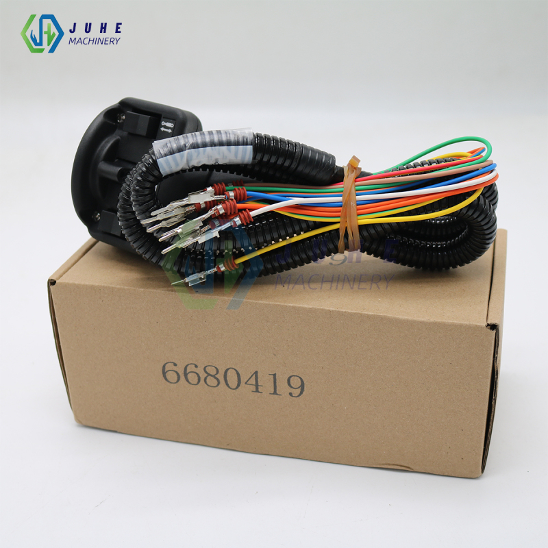 Loaders Left Auxiliary Quad Switch Handle 
6680419