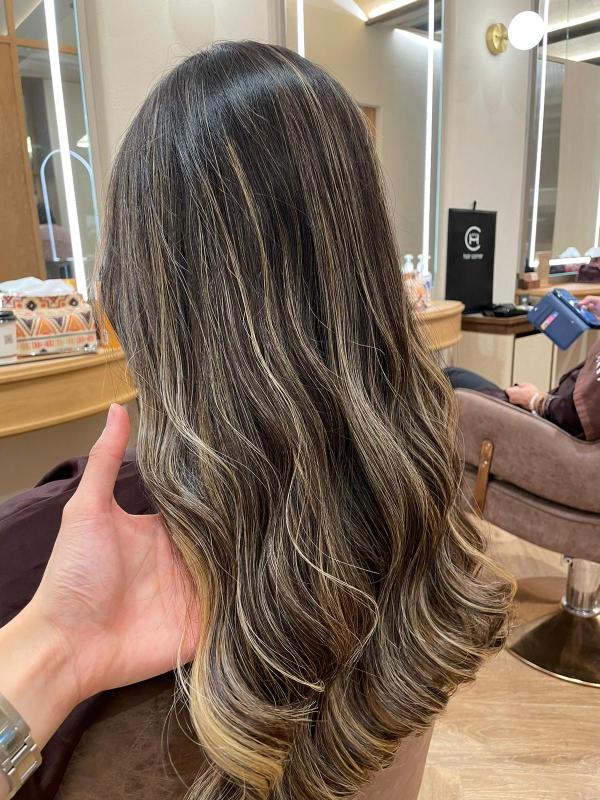 Lobby （觀塘APM）專業髮型師剪髮造型