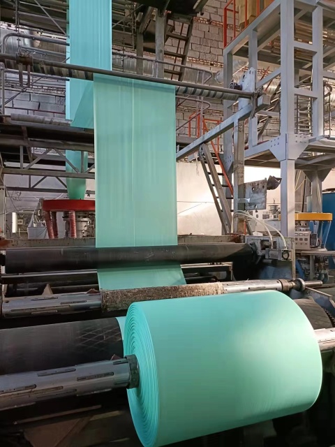 EVA roll film, low melting point bag, with or without pre-cut line bag, used in rubber industry