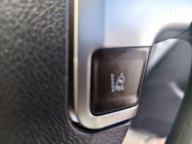 2018 TOYOTA Hiace, Commuter SLWB, high roof, wide body, 8961km, $ 49999, Ready for work.