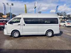 2018 TOYOTA Hiace, Commuter SLWB, high roof, wide body, 8961km, $ 49999, Ready for work.