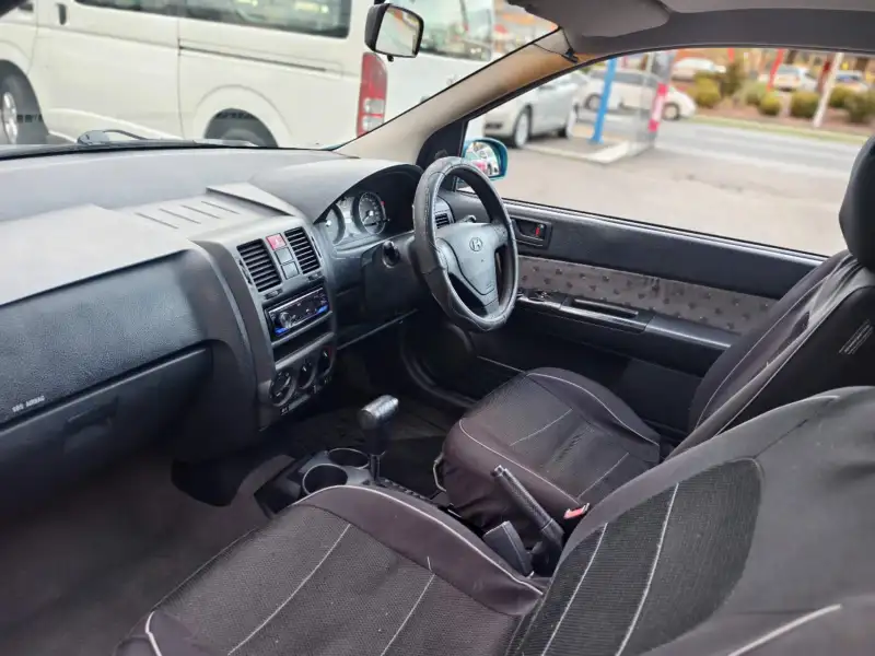 2005 HYUNDAI Getz GL, auto, $ 2999