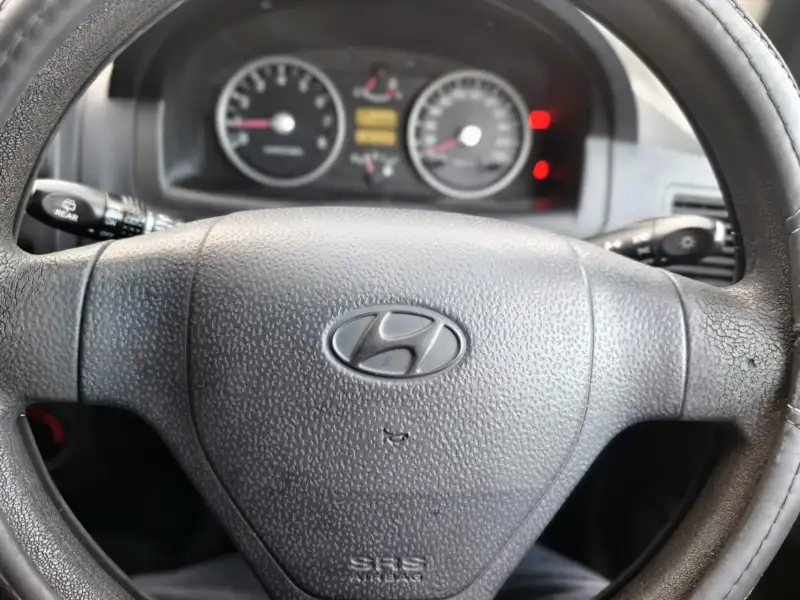 2005 HYUNDAI Getz GL, auto, $ 2999