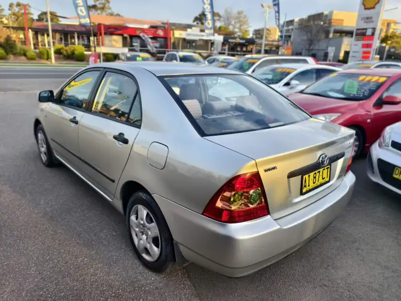 2005 TOYOTA Corolla ASCENT, auto, very low kilometers
