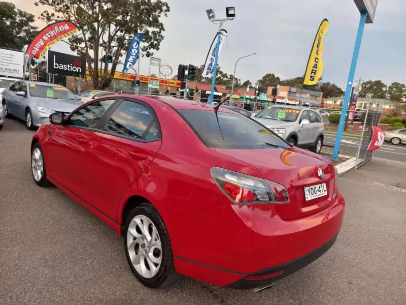 2012 MG MG6 Plus Essence, manual, low kilometers