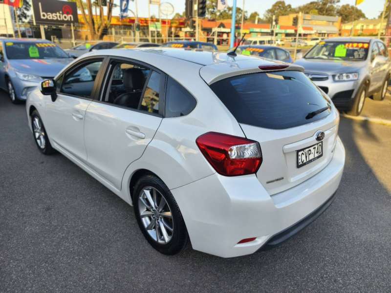 2014 SUBARU Impreza 2.0i-L (AWD), auto, low kilometers