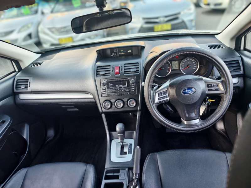 2014 SUBARU Impreza 2.0i-L (AWD), auto, low kilometers